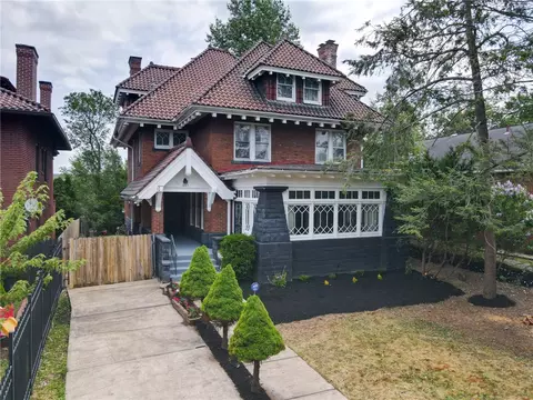 1407 Beechwood Blvd, Pittsburgh, PA 15217