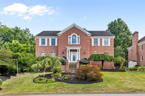 1352 High Oak Ct, Pittsburgh, PA 15241