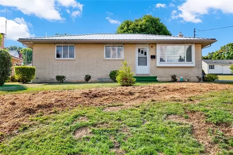 200 Rean St, Johnstown, PA 15904