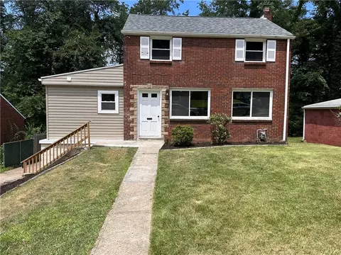 224 Saylong Dr, Pittsburgh, PA 15235