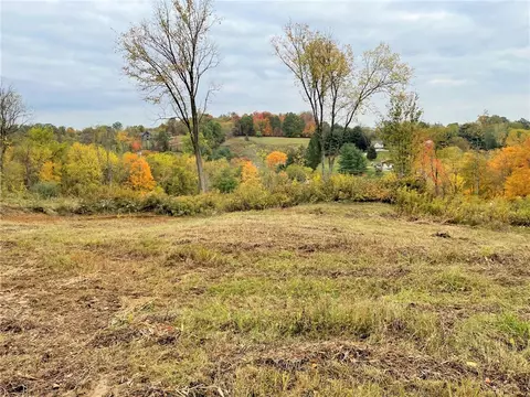222 Bebout Rd, Venetia, PA 15367