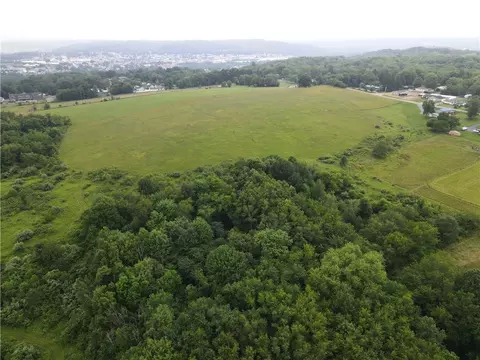 0000 Chewton Wurtemburg Rd, Ellwood City, PA 16117
