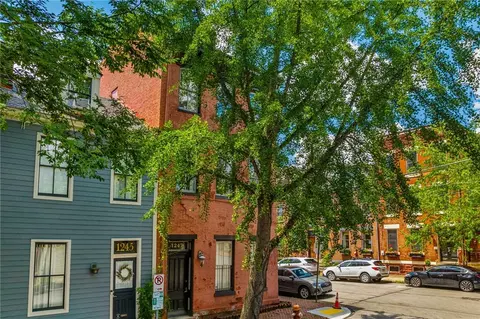 1247 Palo Alto St, Pittsburgh, PA 15212