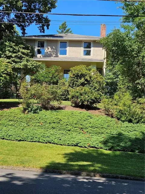 2877 Graham Blvd, Pittsburgh, PA 15235