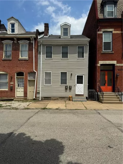 2223 Jane St, Pittsburgh, PA 15203