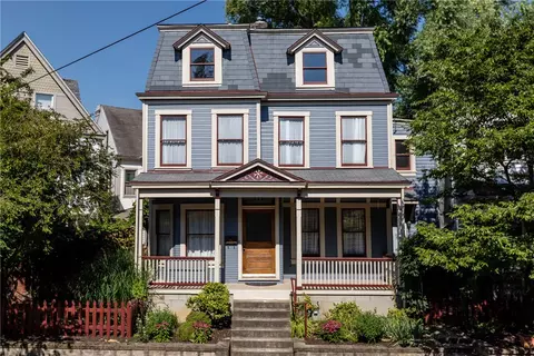 352 Spahr St, Pittsburgh, PA 15232