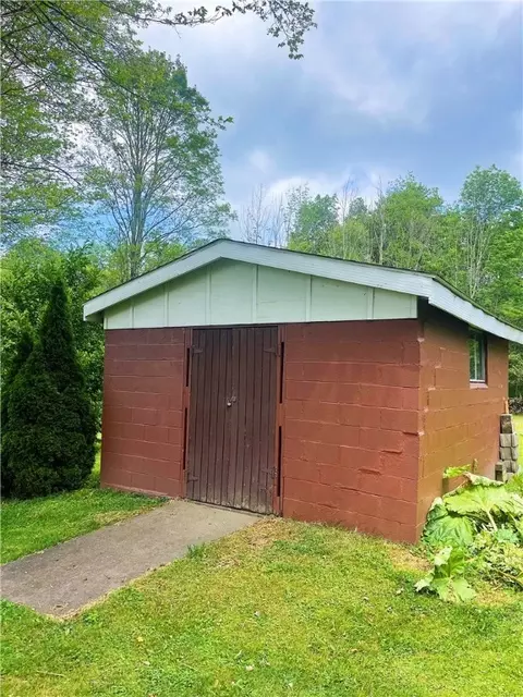 Other - 2152 E Mud Pike, Berlin, PA 15530 photo 9 of 10