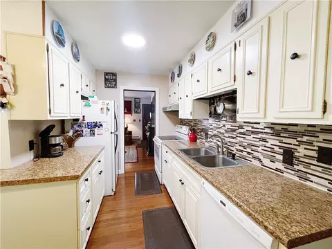 Kitchen - 2152 E Mud Pike, Berlin, PA 15530 photo 1 of 8