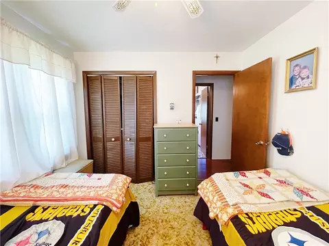 Bedroom - 2152 E Mud Pike, Berlin, PA 15530 photo 5 of 6