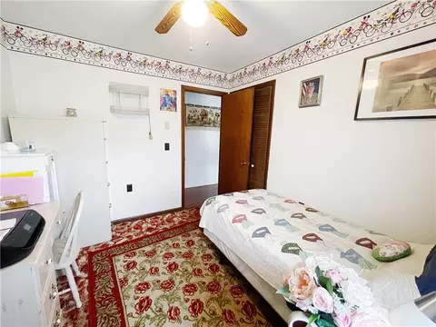 Bedroom - 2152 E Mud Pike, Berlin, PA 15530 photo 4 of 6