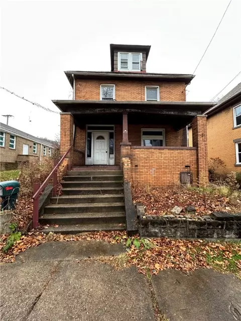 713 Penn Ave, Midland, PA 15059