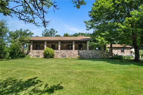285 Rochester Rd, Freedom, PA 15042