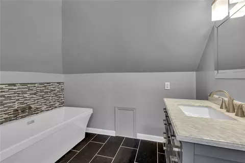 252 End Ave, Beaver, PA 15009 photo 27