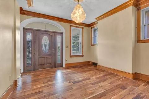 252 End Ave, Beaver, PA 15009 photo 4