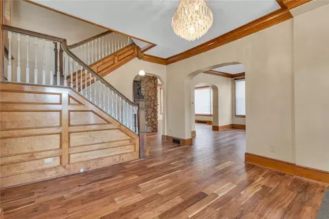 252 End Ave, Beaver, PA 15009 photo 3