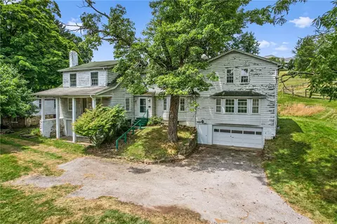 4349 Middle Rd, Allison Park, PA 15101