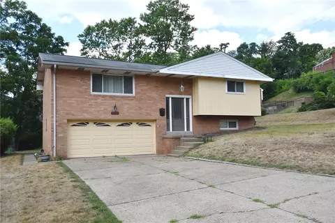 1016 Dale Dr, Pittsburgh, PA 15220