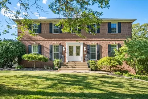 108 Dunedin Dr, Cheswick, PA 15024