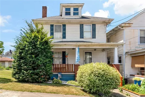 134 E Coffee St, Uniontown, PA 15401