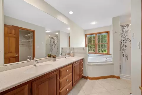 514 Lockesley Ct, Eighty Four, PA 15330 photo 17