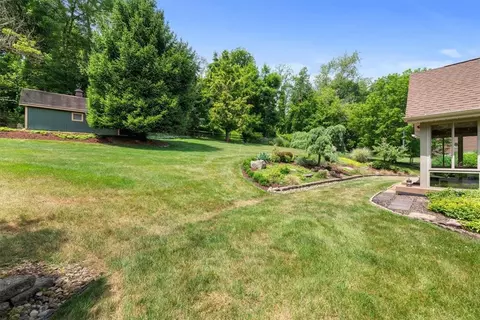 514 Lockesley Ct, Eighty Four, PA 15330 photo 33