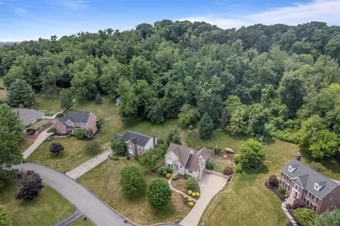 514 Lockesley Ct, Eighty Four, PA 15330 photo 35