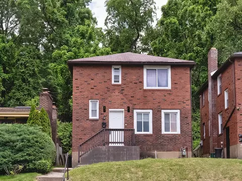 690 Princeton, Pittsburgh, PA 15221