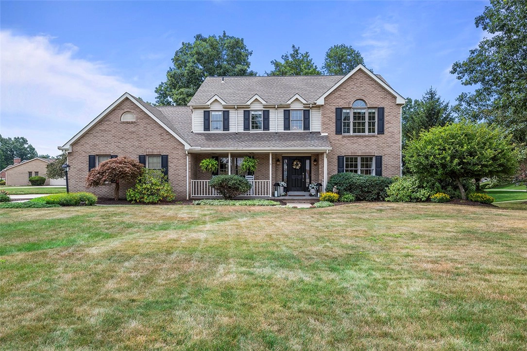 200 Elmhurst Cir  