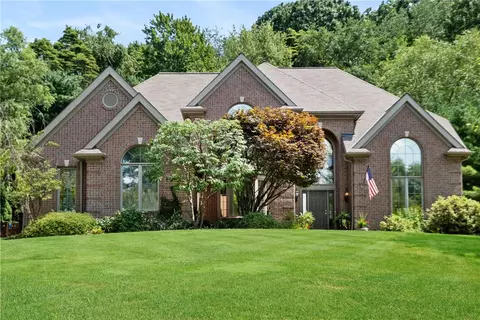 4324 Glades Dr, Allison Park, PA 15101