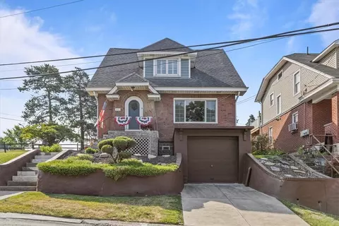 197 Liberty St, Bridgeville, PA 15017
