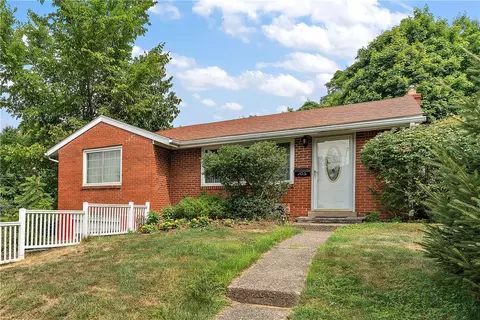 105 Rose Ave, Penn Hills, PA 15235