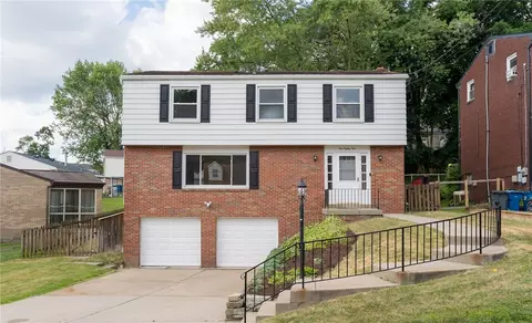 185 Colonial Village Dr, Pittsburgh, PA 15235