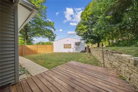 218 Sandy Hill Rd, Irwin, PA 15642 photo 32