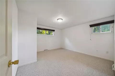 218 Sandy Hill Rd, Irwin, PA 15642 photo 18