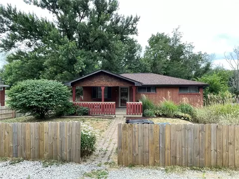 11876 Mckee Rd, Irwin, PA 15642