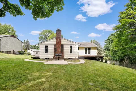 236 Pine Dr, Coraopolis, PA 15108 photo 39