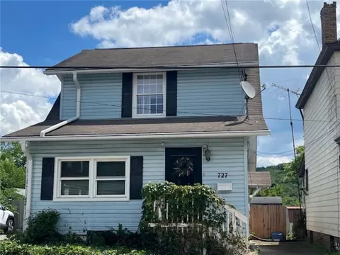 727 Penn Ave, New Brighton, PA 15066