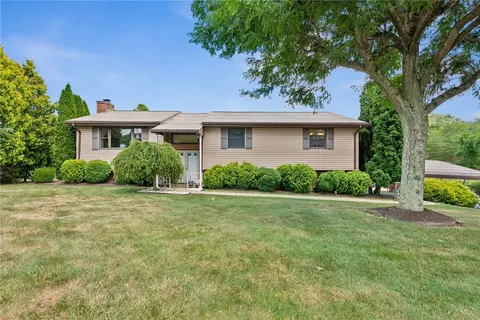 350 Sawmill Rd, Greensburg, PA 15601