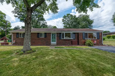 230 Ferguson Ave, Butler, PA 16001