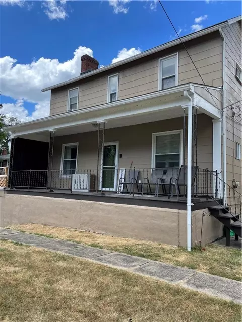 2506 Greenock Buena Vista Rd, Elizabeth, PA 15037