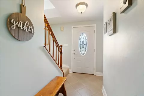Entry Way - 36 Janette Cir, Irwin, PA 15642 photo 1 of 1