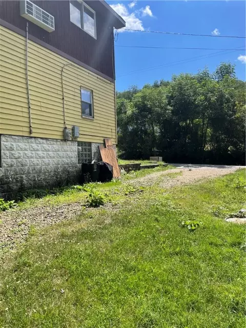 Other - 1076 White Cloud Rd, Apollo, PA 15613 photo 1 of 12