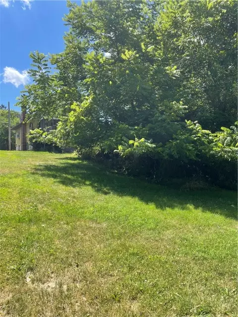 Exterior - 1076 White Cloud Rd, Apollo, PA 15613 photo 3 of 3