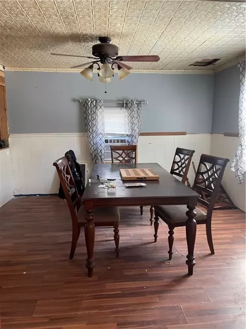 Dining - 1076 White Cloud Rd, Apollo, PA 15613 photo 1 of 1