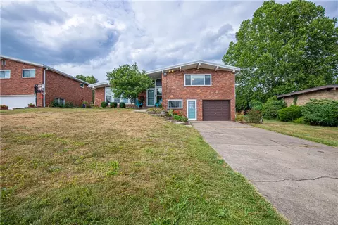 3 Kirby Dr, Uniontown, PA 15401