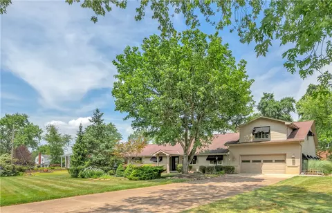 9412 Katherine Dr, Allison Park, PA 15101