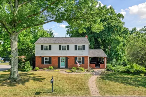 120 Amherst Pl, Glenshaw, PA 15116
