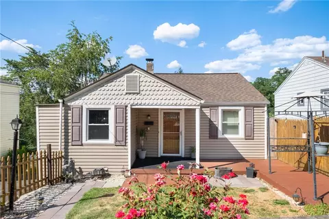 115 Hamburg St, Pittsburgh, PA 15220
