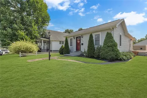 418 7th Ave, Beaver Falls, PA 15010