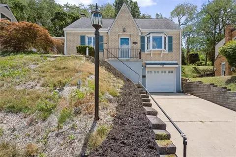 1439 Blossom Hill Rd, Pittsburgh, PA 15234